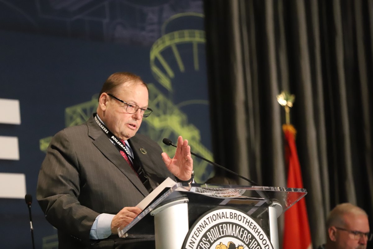 boilermakernews's tweet image. ICYMI: #Boilermakers, contractors and owners gathered on March 31 to April 3 in Miami Beach, Florida for the 2025 Construction Sector Operations Conference to explore the growing demand from AI, shipbuilding, and nuclear tech. ow.ly/32Kt50Wkpup
