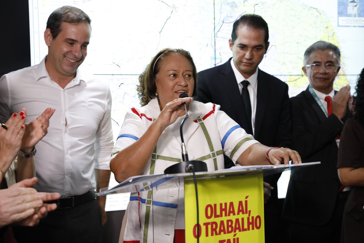 fatimabezerra's tweet image. Chegamos para mais um momento histórico no nosso governo: o lançamento do edital da 2ª fase do maior programa de restauração de rodovias já realizado no RN! 
É trabalho sério e compromisso com o povo do Rio Grande do Norte!

📸Carmem Felix