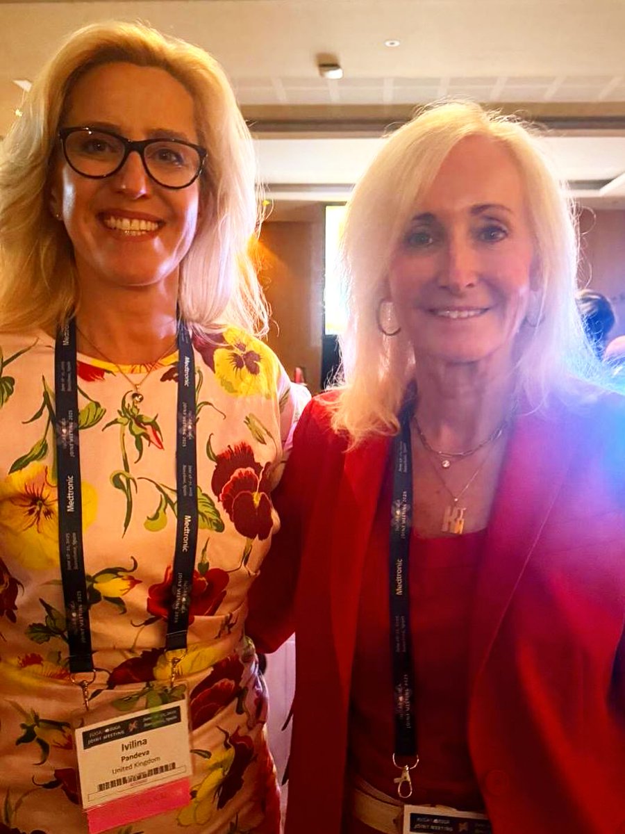 uchicago_obgyn's tweet image. Dr. Kimberly Kenton, Section Chief of Urogynecology at @UChicagoMed, delivered two invited presentations at #IUGAEUGA2025 in Barcelona: a plenary session on cancer & pelvic floor health, & a masterclass in robotic urogynecology.
#PelvicHealth #Urogyn @iugaoffice