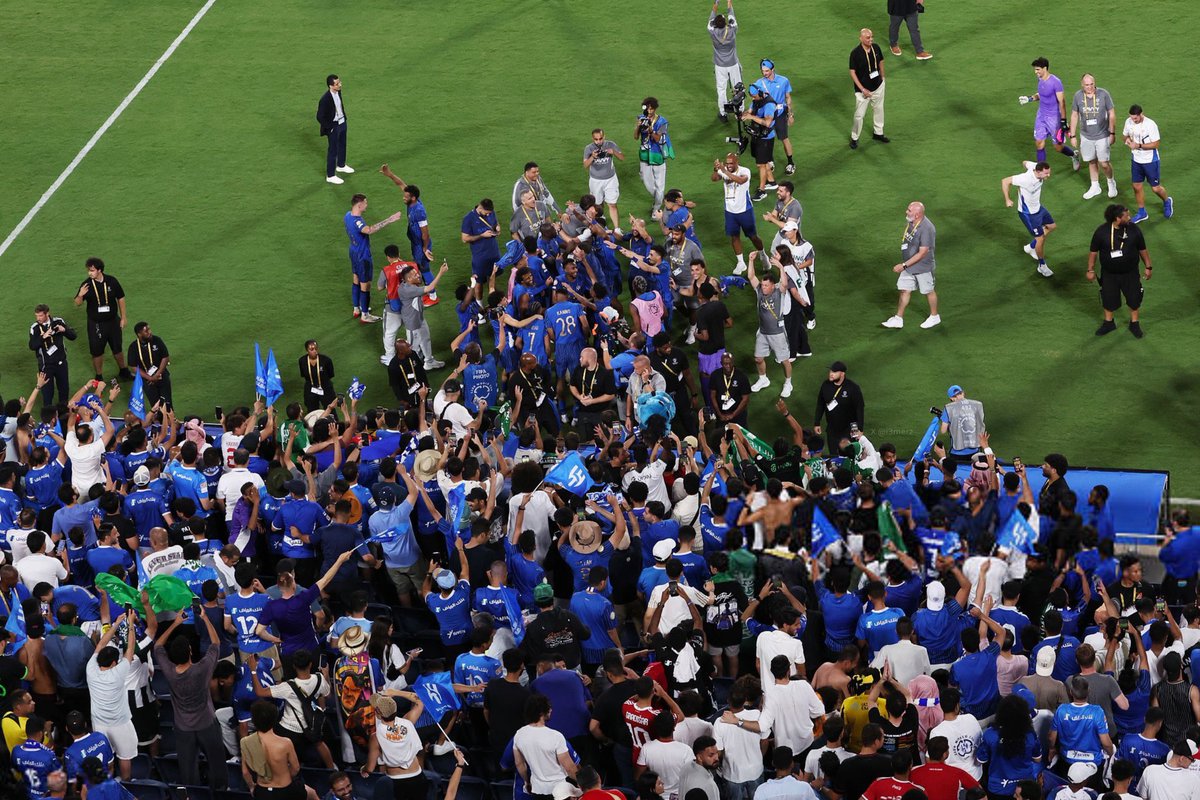 قولوا آمين 🤲🏼

اللهم اجعل الفوز والتأهل من نصيب الهلال ضد فلومينينسي 💙