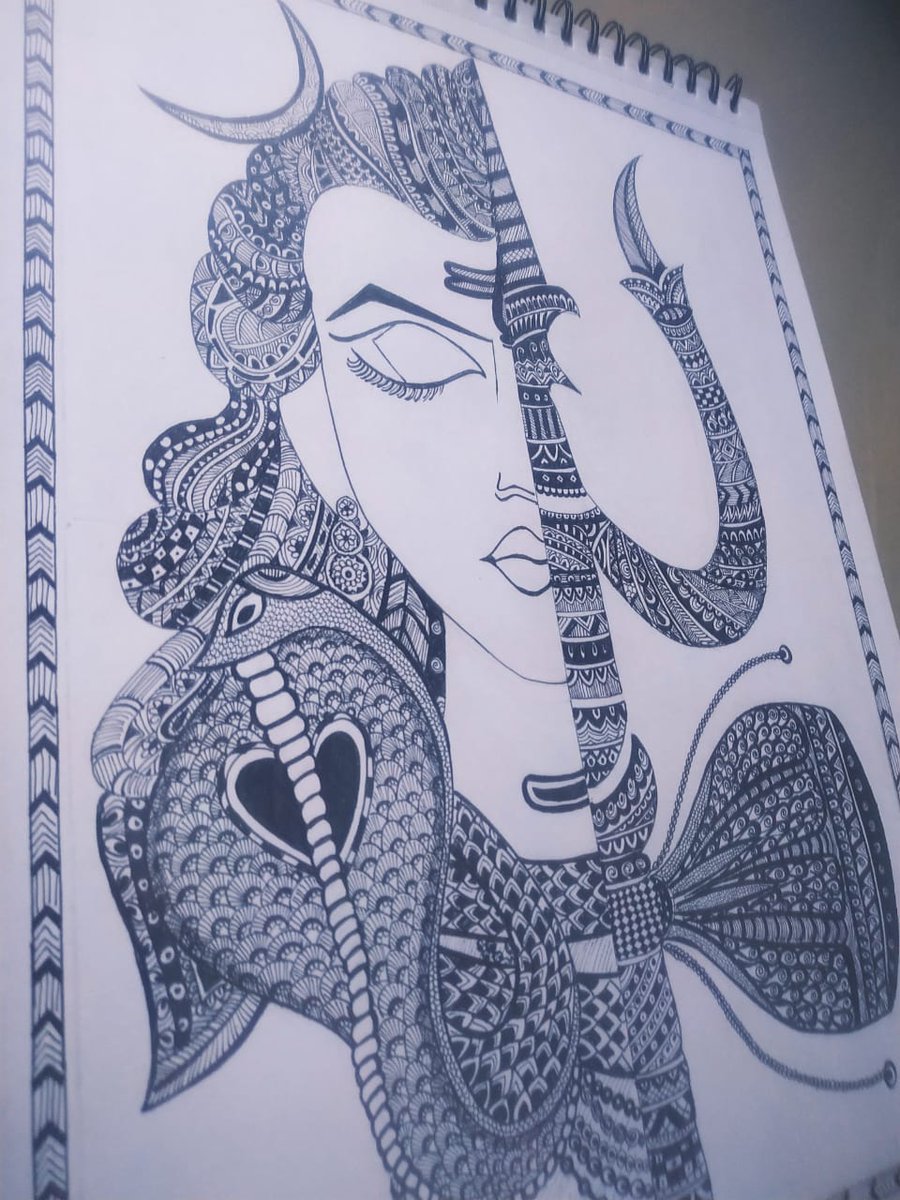 आदि हूँ अंत हूँ शाश्वत हूँ  चिरंतन हूँ
सृष्टि का सृजनकर्ता और संहारकर्ता भी मैं ही शिव हूँ
#शिवोऽहम् 
#हर_हर_महादेव__ॐ 🚩🙏