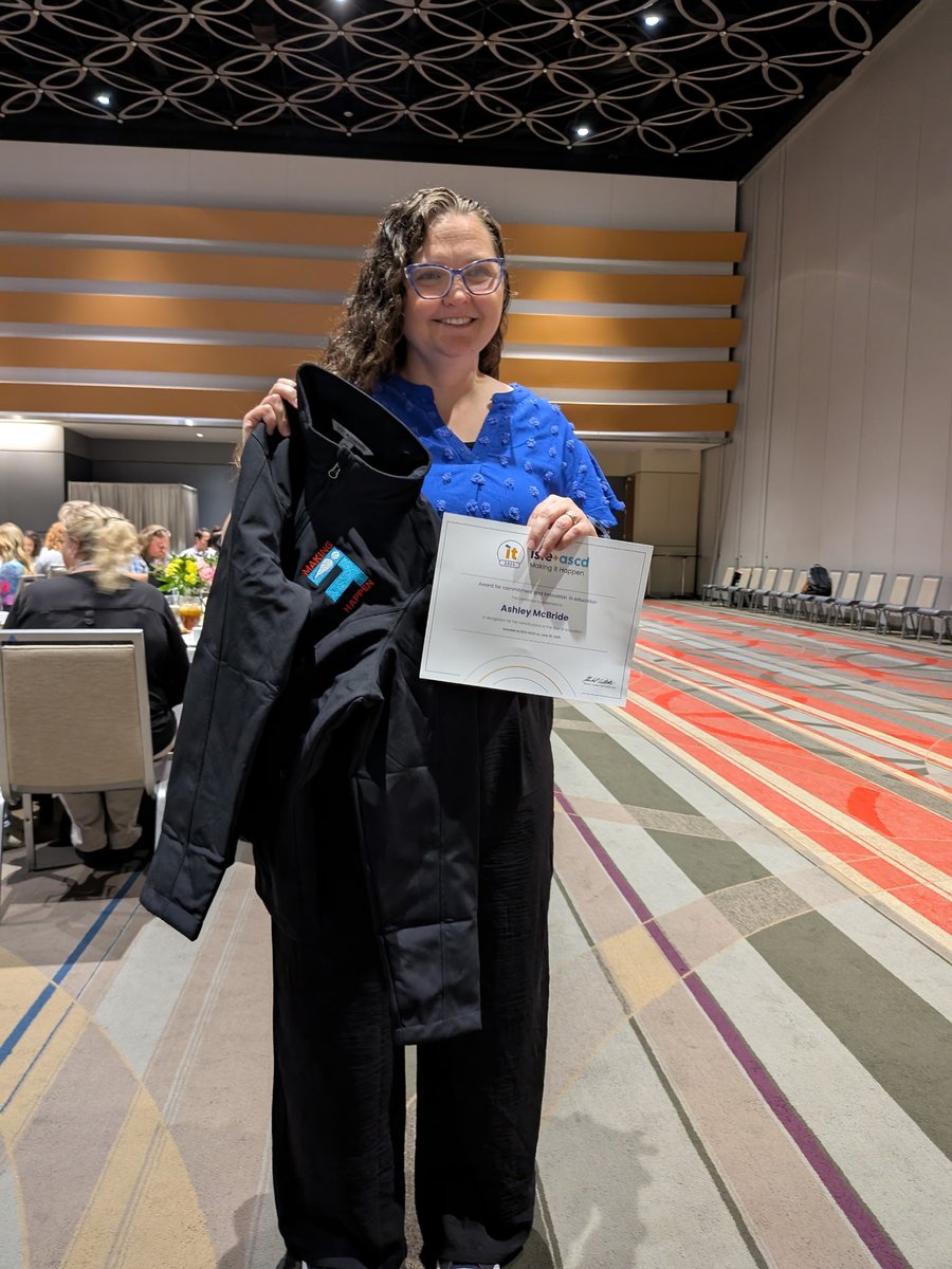 ncdpiDTL's tweet photo. 🚨 Big news! Dr. Ashley McBride has been named a global winner of the @ISTEofficial + @ASCD 𝗠𝗮𝗸𝗶𝗻𝗴 𝗜𝗧 𝗛𝗮𝗽𝗽𝗲𝗻 𝗔𝘄𝗮𝗿𝗱! 🧥💻 Her leadership in digital learning continues to inspire across NC. Way to go, Ashley! 👏 #MakingITHappen #ISTELive #TeamDTL #EdTechLeader https://t.co/OLlZ02pKad