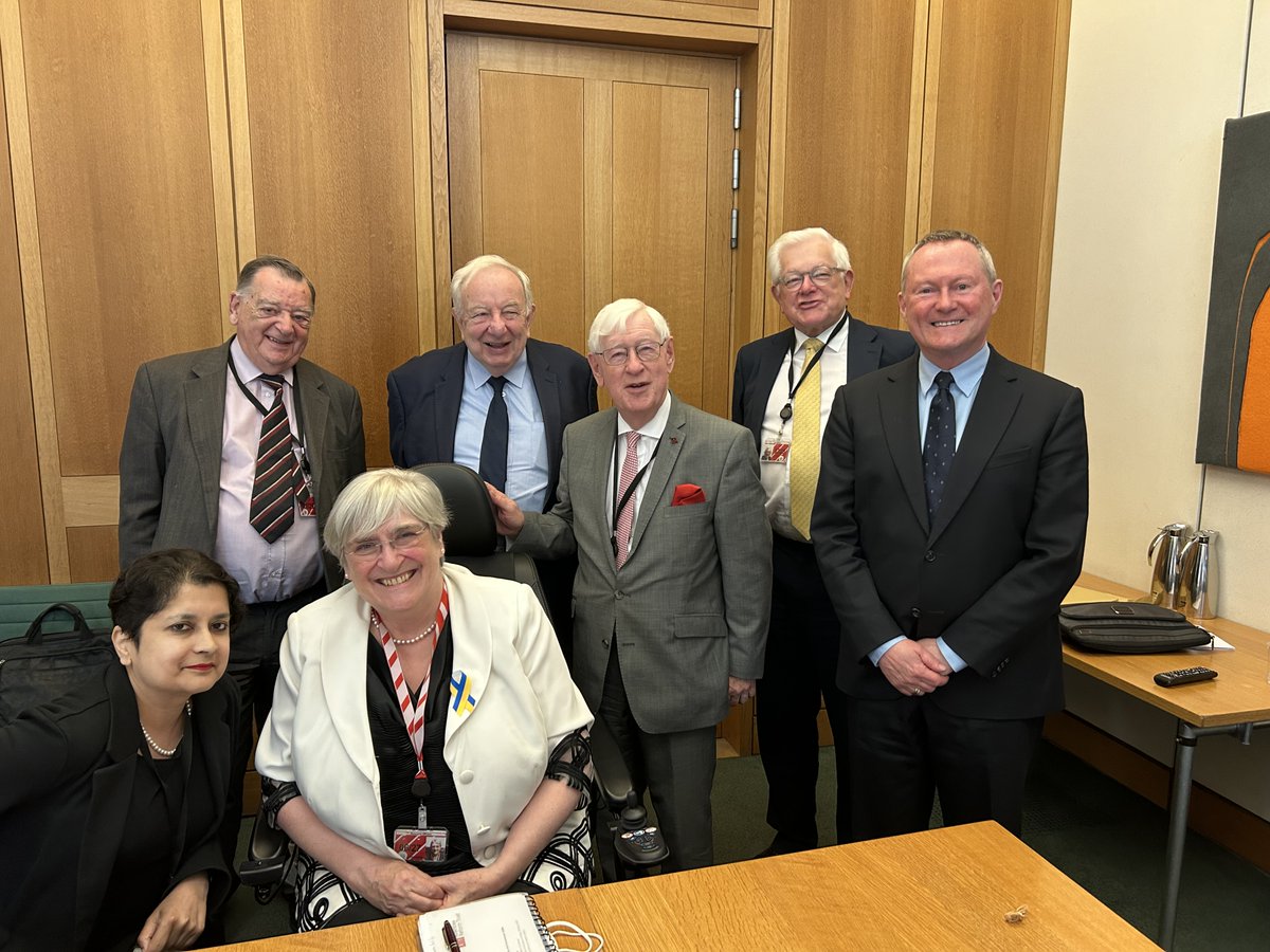 CommissionerHR's tweet image. Open and constructive meetings to conclude my visit to the #UnitedKingdom with Lord Alton and Baroness Lawrence of @HumanRightsCtte, the UK delegation to @PACE_News, Secretary of State @NIOgov @hilarybennmp and Second Permanent Secretary @ukhomeoffice Simon Ridley