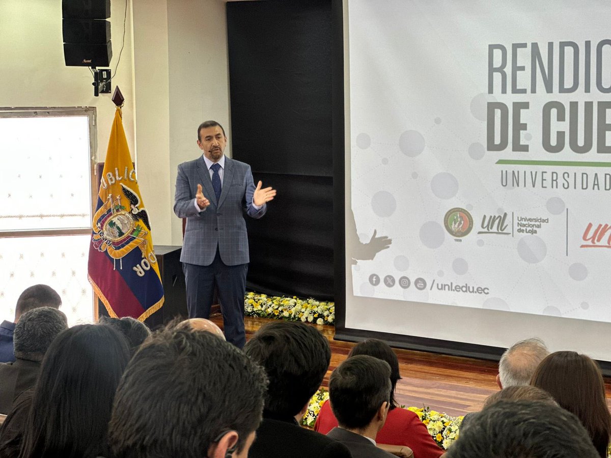 Los cambios sociales, ambientales, etc, obligan a la academia a reinventarnos, pensando en las generaciones que vienen, la UNL entendió eso, por ello apuntamos a convertirnos en una universidad sostenible, dice <a href="/NikolayAguirre/">Nikolay Aguirre</a> en el foro de preguntas de #TransparenciaUNL