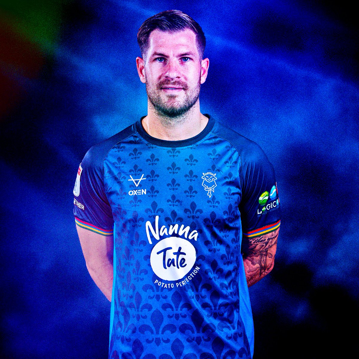 LincolnCity_FC's tweet photo. ❤️ A closer look at our away threads.