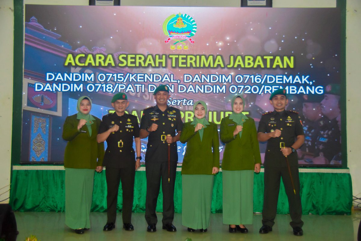 Danrem 073/Makutarama Pimpin Sertijab Dandim Jajaran, Termasuk Dandim 0720/Rembang

facebook.com/share/1BdJgHgZ…