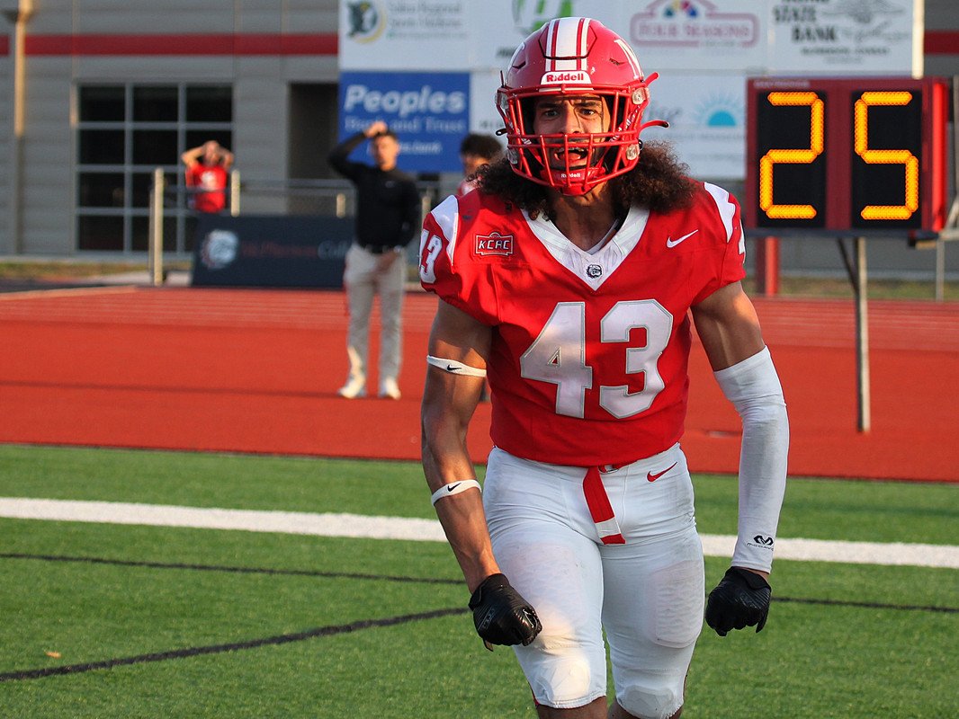 12 Tackles
3 INT for 107 return yards
1 TD
1 PBU

National Player of the Week
Conference Player of the Week