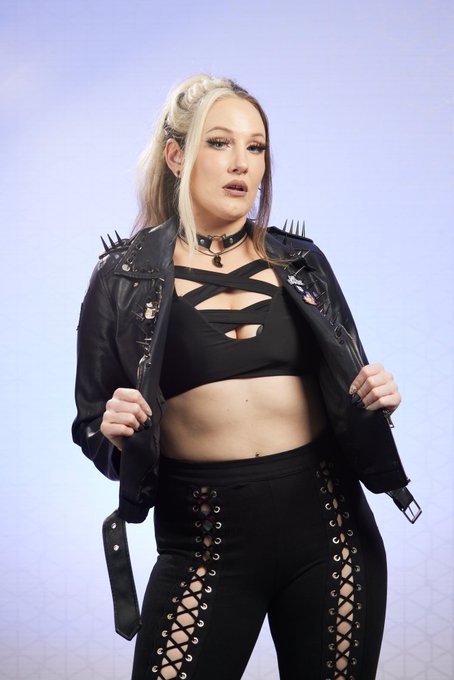 Watch Allysin Kay's leaked NSFW photo on TwXstars