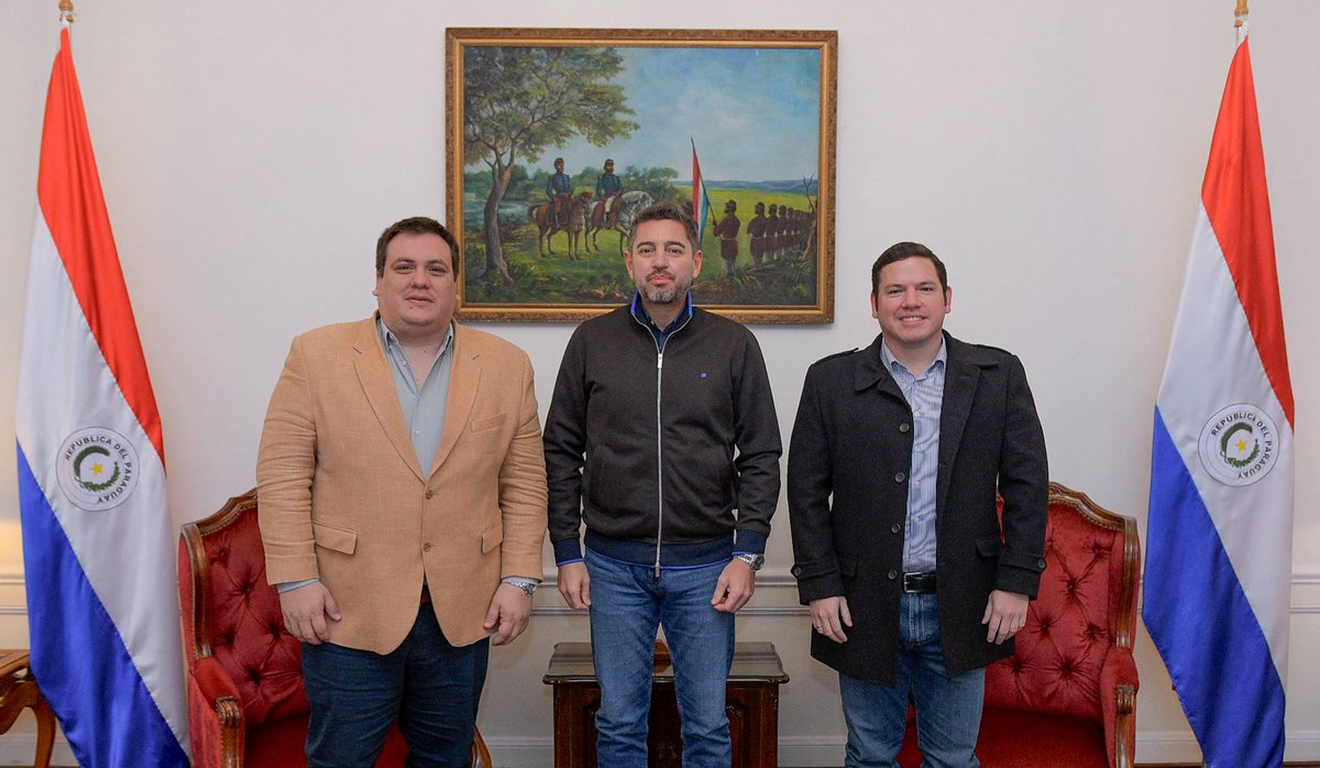 ¡Vamos Guairá! 🇵🇾💪🏻
Dialogamos con el querido gobernador <a href="/CesaritoSosaCLS/">Cesarito Sosa</a> y el diputado Alejandro Aguilera.
Coordinamos proyectos importantes para el gran Departamento de Guairá.