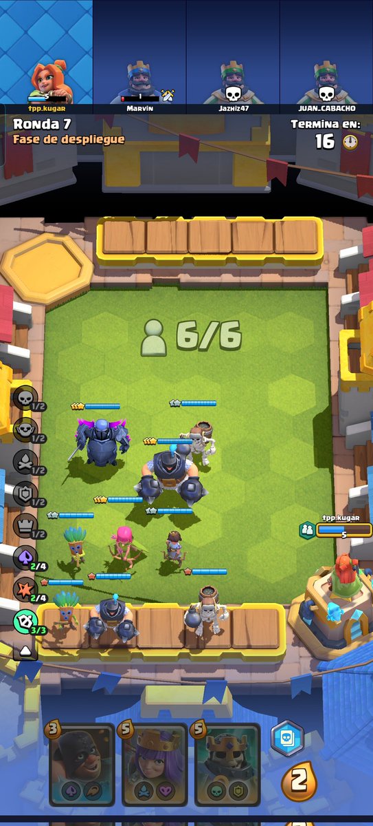 La emperatriz es una locura 
Acabe mejorando también el esqueleto gigante pero no le hice captura