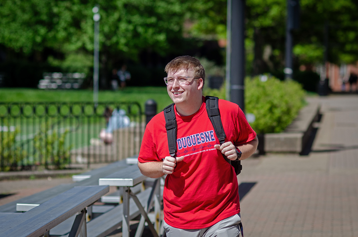 “Being a Duquesne School of Nursing student from day one gives you an advantage,” says Philadelphia area native Mackenzie Grant. ow.ly/5aat50WkyGV