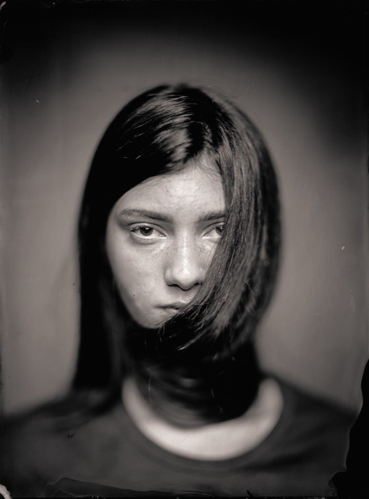 Bhts youtu.be/J0VG7EuK7i4
Emily - Portraits of Hope - Part III Strength
I recommend to watch the video or read my blog article to understand the full story about the strength people show who live in countries that are facing war #portraiture #hope #analog #strong #ukraine