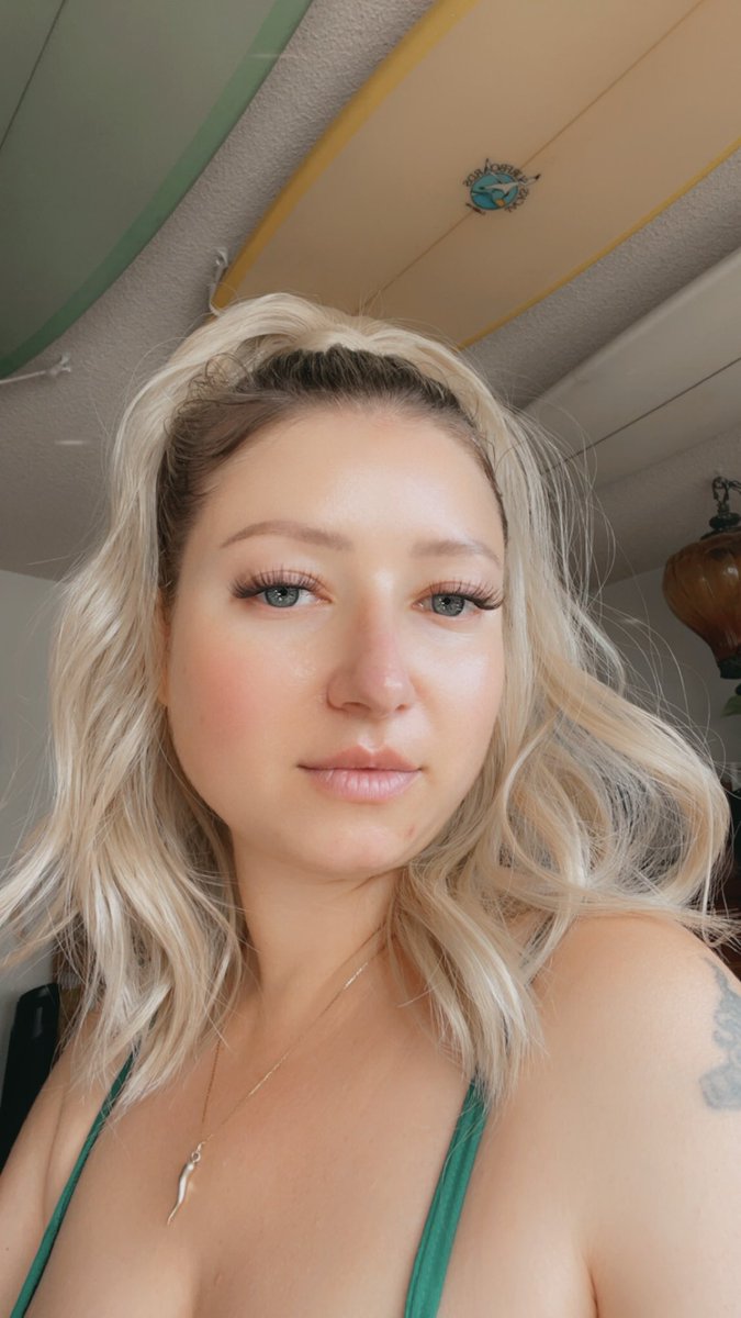 Brynn Lee✨ tweet media