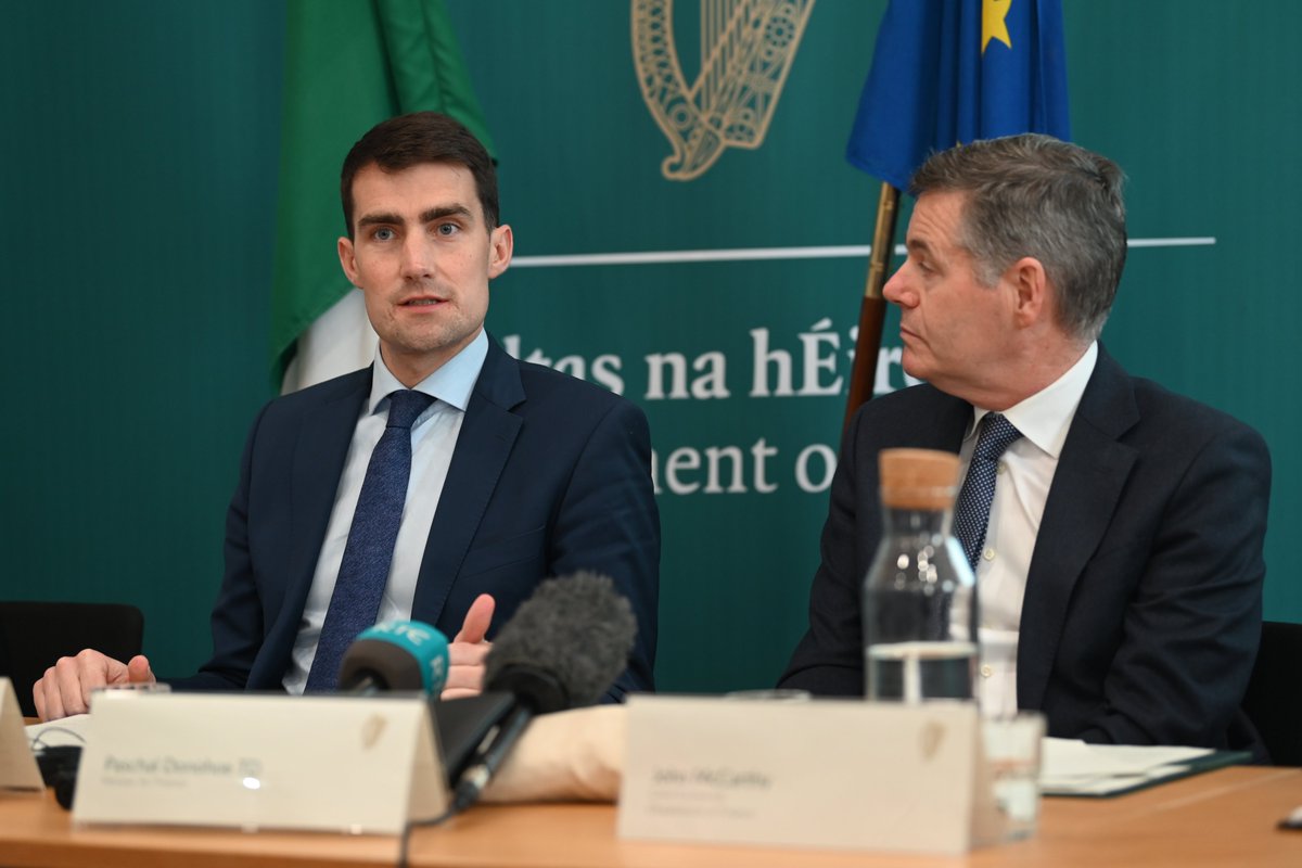Dept of Public Expenditure NDP Delivery & Reform (@irldeptper) on Twitter photo Minister <a href="/jackfchambers/">Jack Chambers TD</a> & Minister <a href="/Paschald/">Paschal Donohoe</a>, today unveiled the latest Exchequer Returns.
Tax receipts of €49.5 billion were collected in the first six months of the year, up by €4.7 billion (10.5 per cent)
To read the full Press Release:
tinyurl.com/mx2fybat Minister <a href="/jackfchambers/">Jack Chambers TD</a> & Minister <a href="/Paschald/">Paschal Donohoe</a>, today unveiled the latest Exchequer Returns.
Tax receipts of €49.5 billion were collected in the first six months of the year, up by €4.7 billion (10.5 per cent)
To read the full Press Release:
tinyurl.com/mx2fybat