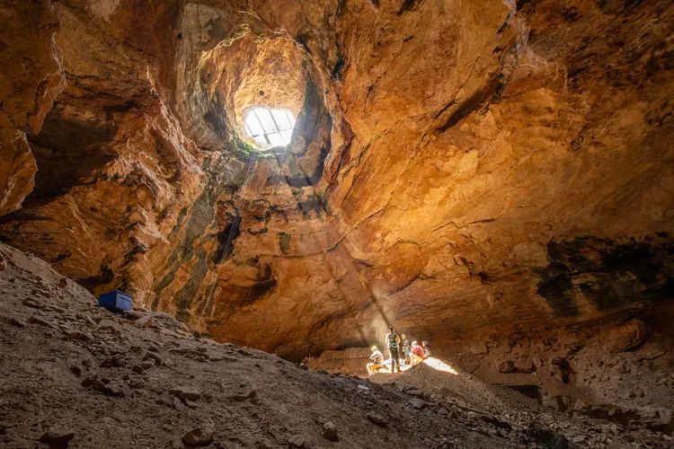 Rocky Mtn Caving (@rockymtncaving) on Twitter photo Wyoming's Natural Trap Cave on BLM lands near Lovell has a long history of accidental falls by animals. Author <a href="/MikeRayTaylor/">Michael Ray Taylor</a> writes about the cave's exceptional Ice Age fossils in the June <a href="/SmithsonianMag/">Smithsonian Magazine</a>. buff.ly/LX3vHZa Wyoming's Natural Trap Cave on BLM lands near Lovell has a long history of accidental falls by animals. Author <a href="/MikeRayTaylor/">Michael Ray Taylor</a> writes about the cave's exceptional Ice Age fossils in the June <a href="/SmithsonianMag/">Smithsonian Magazine</a>. buff.ly/LX3vHZa