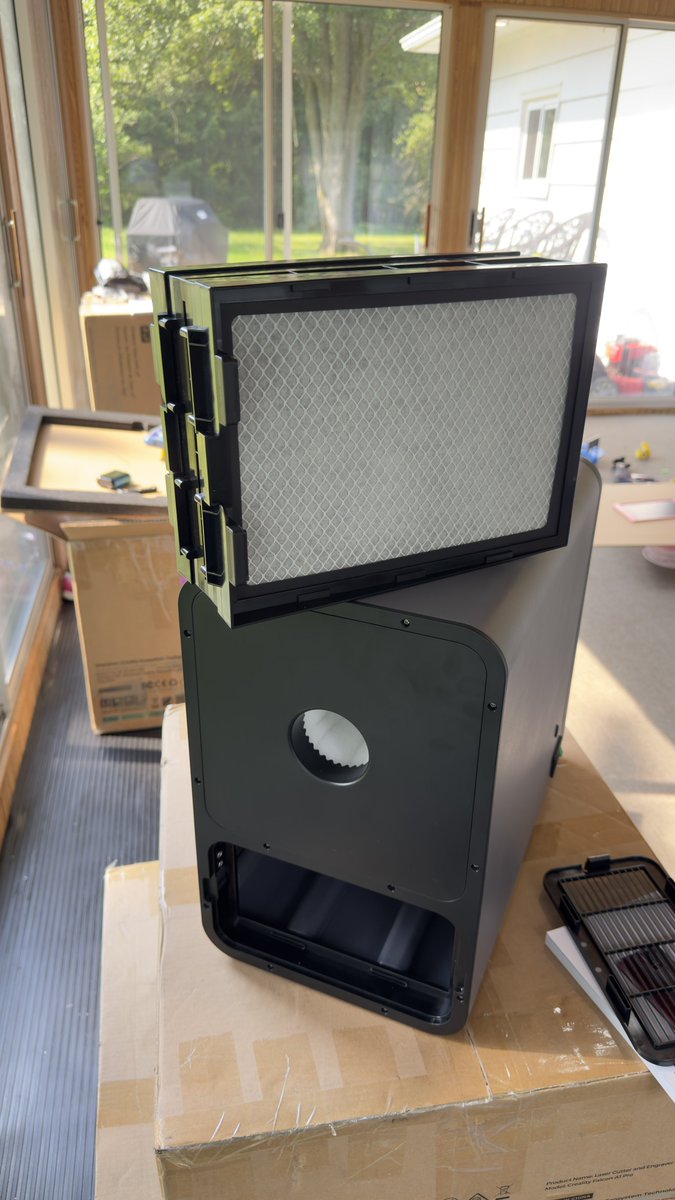 SharkWitLasers's tweet image. We are gearing up for a fun day of laser tests!! 🍿
Creality Falcon AP1 Air Purifier 🤫
Creality Falcon A1 Pro 🕺
Creality Falcon 2 Pro S 40watt 💥
#laserengraving #DiodeLaser #lasercuttingandengraving #3dp