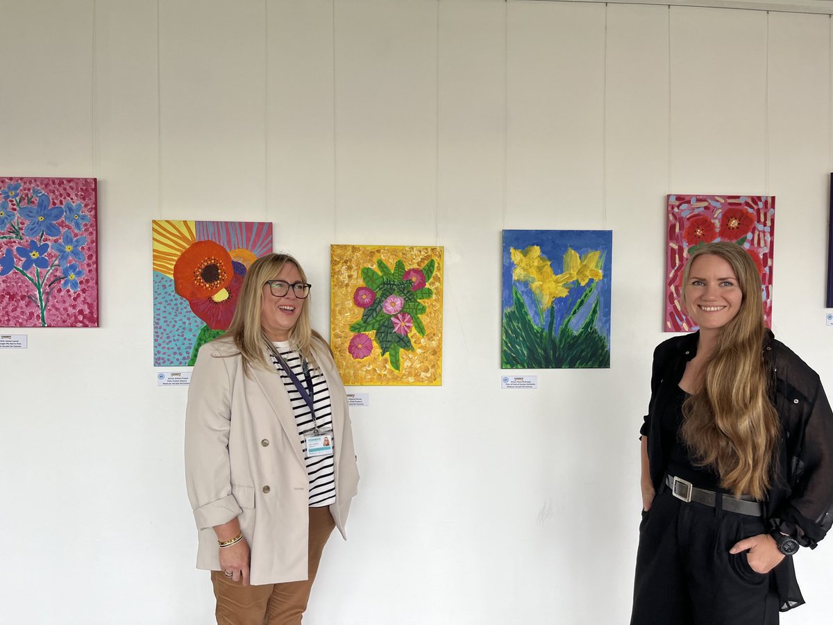 Everyone ⁦<a href="/CosgroveCare/">Cosgrove Care</a>⁩ is excited to be at Eastwood Theatre for the opening of our art exhibition! ⁦<a href="/SusanEMcAneney/">Susan McAneney</a>⁩ ⁦@SharonKaye52950573