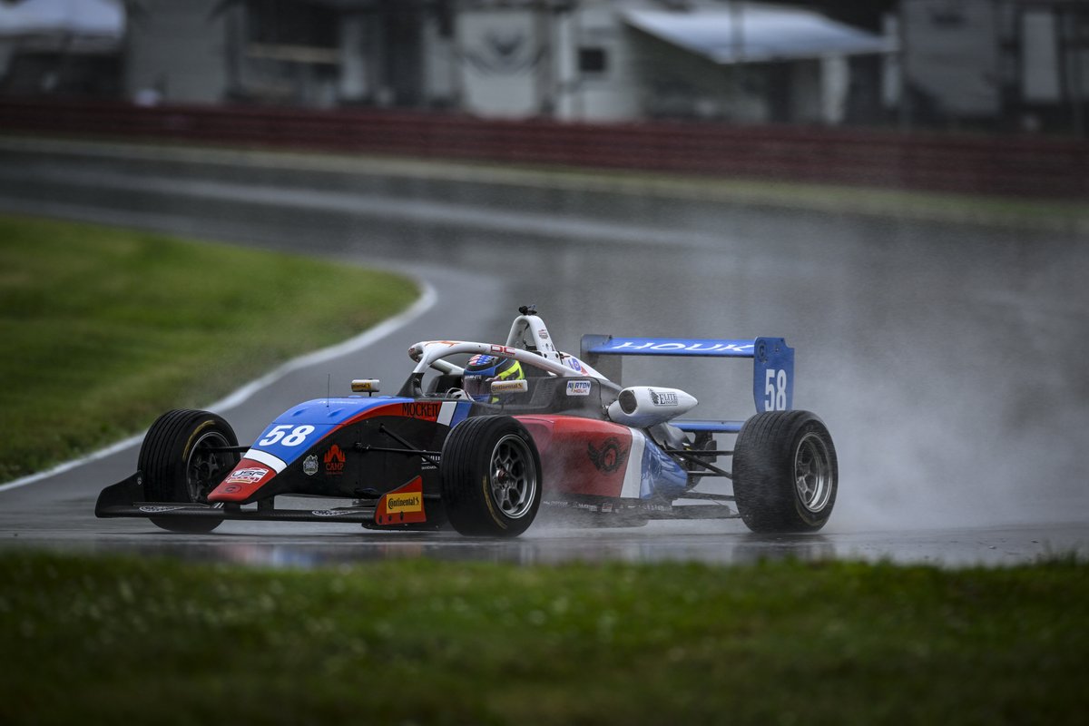 Happy Independence Day from all of us at the track 🇺🇸 Today we celebrate freedom—and say thank you to the brave men and women who fought to protect it.

#USFPro #IndyCar #Motorsports #PFCGP #PFCequipped