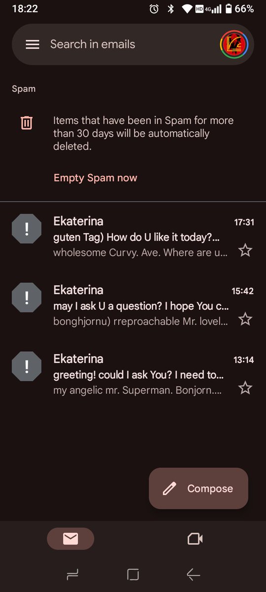 Weird bot ppl at it again!... Calling me curvy, damn cheeky!