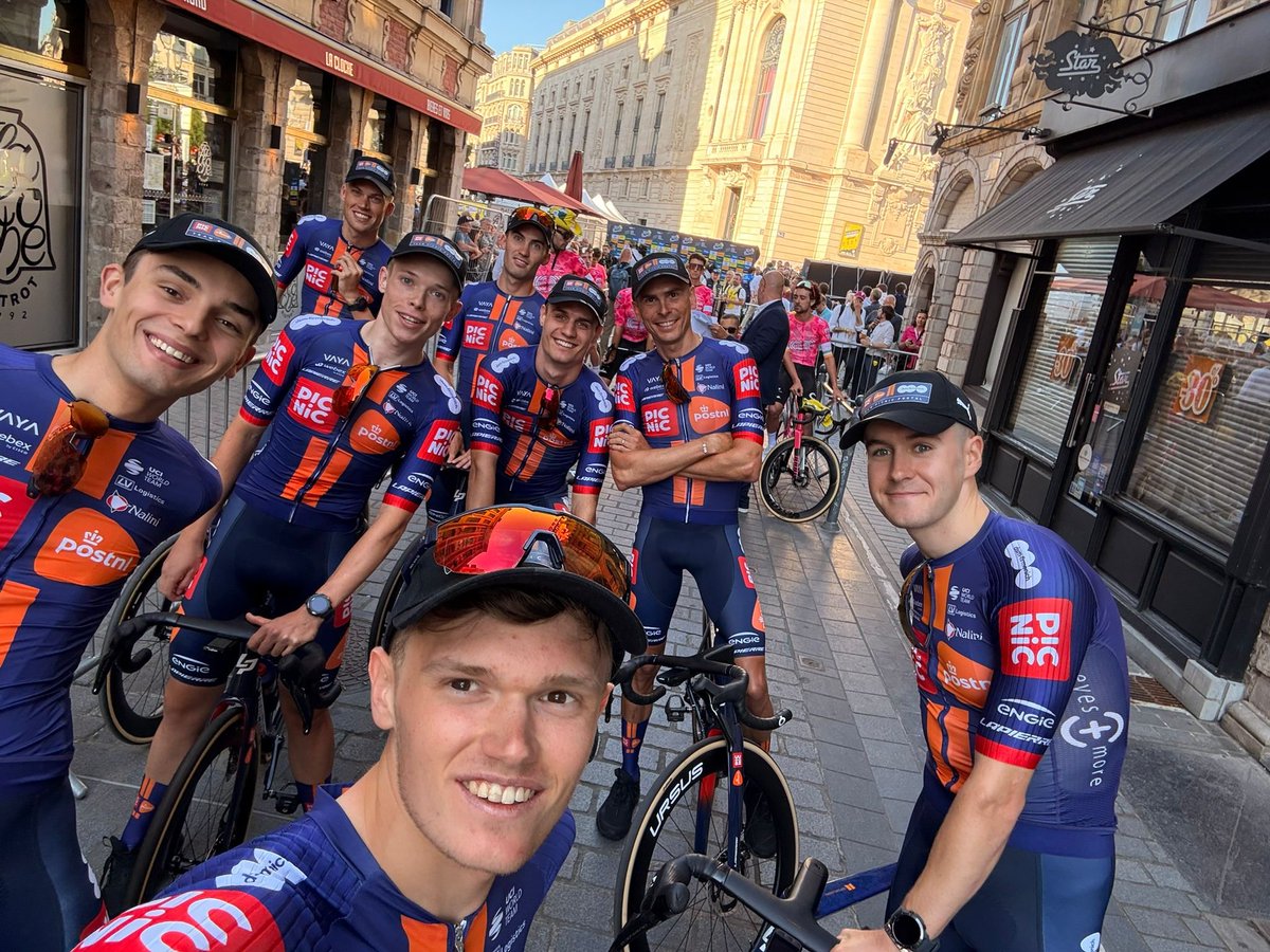 Tour de France™ (@letour) on Twitter photo 🇳🇱 <a href="/picnicpostnl/">Team Picnic PostNL</a>
🇩🇰 Tobias Lund Andresen
🇳🇱 Frank van den Broek
🇩🇪 <a href="/NabermanTim/">Tim.Naberman</a>
🇫🇷 <a href="/WarrenBarguil/">barguil</a>
🇬🇧 Sean Flynn
🇬🇧 Oscar Onley
🇨🇿 Pavel Bittner
🇩🇪 <a href="/NiklasMarkl/">Niklas Märkl</a>
💛 #TDF2025 🇳🇱 <a href="/picnicpostnl/">Team Picnic PostNL</a>
🇩🇰 Tobias Lund Andresen
🇳🇱 Frank van den Broek
🇩🇪 <a href="/NabermanTim/">Tim.Naberman</a>
🇫🇷 <a href="/WarrenBarguil/">barguil</a>
🇬🇧 Sean Flynn
🇬🇧 Oscar Onley
🇨🇿 Pavel Bittner
🇩🇪 <a href="/NiklasMarkl/">Niklas Märkl</a>
💛 #TDF2025