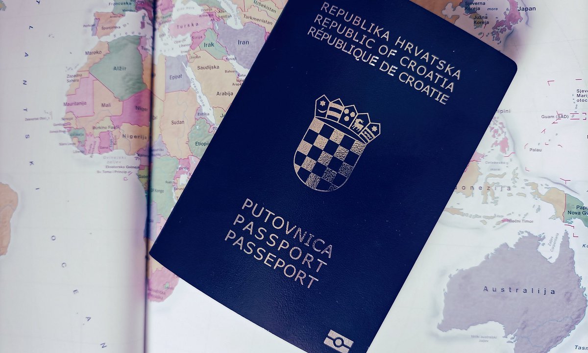 Jan184667's tweet image. 🚨BREAKING:
Croatia has issued a warning to its citizens not to travel to Serbia due to the deteriorating security situation in that country. 🇭🇷🇷🇸
Let us remind you that inappropriate and unfounded actions by the authorities of the Republic of Serbia towards Croatian citizens…