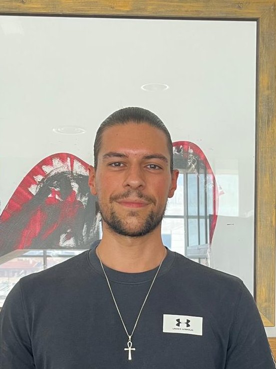 cromeronieto's tweet image. the family grows and grows! It is also my great pleasure to welcome Daniel (Dani II) 🤗 who is also joining us as postdoc! good luck to you too Daniel! 🍀🍀
