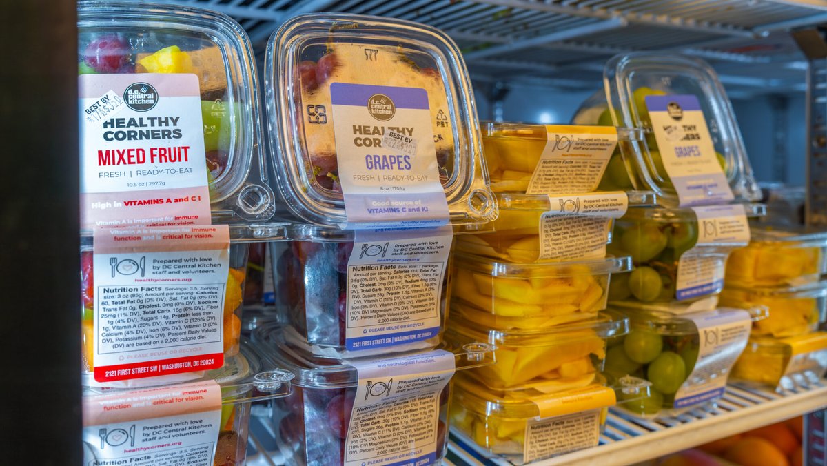 Food Bank News (@foodbanknews2) on Twitter photo In a twist on traditional pantry distributions, <a href="/dcck/">DC Central Kitchen</a>'s Healthy Corners program utilizes urban corner stores as distribution points for healthy food. foodbanknews.org/tapping-corner⦠In a twist on traditional pantry distributions, <a href="/dcck/">DC Central Kitchen</a>'s Healthy Corners program utilizes urban corner stores as distribution points for healthy food. foodbanknews.org/tapping-cornerā¦