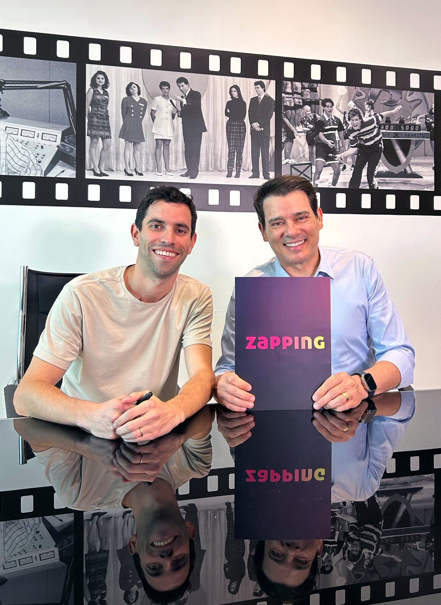 Zapping.com (@zapping_chile) on Twitter photo El reconocido rostro de Brasil que creyó en este proyecto chileno: A TV DO FUTURO. 🇧🇷📺🇨🇱
Es oficial: le damos la bienvenida al empresario y conductor de televisión #CelsoPortiolli, como nuevo rostro y socio en <a href="/zappingbr/">Zapping Brasil</a>
Seguiremos conquistando Zappiners brasileiros con una El reconocido rostro de Brasil que creyó en este proyecto chileno: A TV DO FUTURO. 🇧🇷📺🇨🇱
Es oficial: le damos la bienvenida al empresario y conductor de televisión #CelsoPortiolli, como nuevo rostro y socio en <a href="/zappingbr/">Zapping Brasil</a>
Seguiremos conquistando Zappiners brasileiros con una