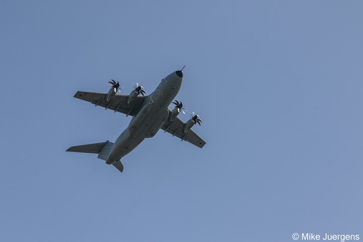 Mike Juergens (@mikejuergens) on Twitter photo Went to go checkout the F-18s at Pease tonight with <a href="/_baldtires/">Peter Holderith</a> and caught this awesome Airbus A400M taking off. The vortices off the prop look wicked. #kpsm Went to go checkout the F-18s at Pease tonight with <a href="/_baldtires/">Peter Holderith</a> and caught this awesome Airbus A400M taking off. The vortices off the prop look wicked. #kpsm