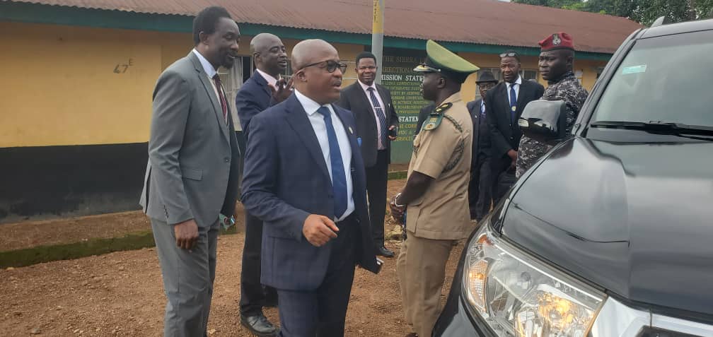 Judiciary of Sierra Leone (@judiciaryofsl) on Twitter photo #S/Leone’s Chief Justice Komba Kamanda has completed the monitoring of the Prisons Court in Port Loko & Kambia Districts. The Prisons Court is to enhance Access to Justice, uphold the rights of inmates to fair trial & further decongest the correctional centers. <a href="/UNDPSierraLeone/">UNDP in Sierra Leone</a> #S/Leone’s Chief Justice Komba Kamanda has completed the monitoring of the Prisons Court in Port Loko & Kambia Districts. The Prisons Court is to enhance Access to Justice, uphold the rights of inmates to fair trial & further decongest the correctional centers. <a href="/UNDPSierraLeone/">UNDP in Sierra Leone</a>