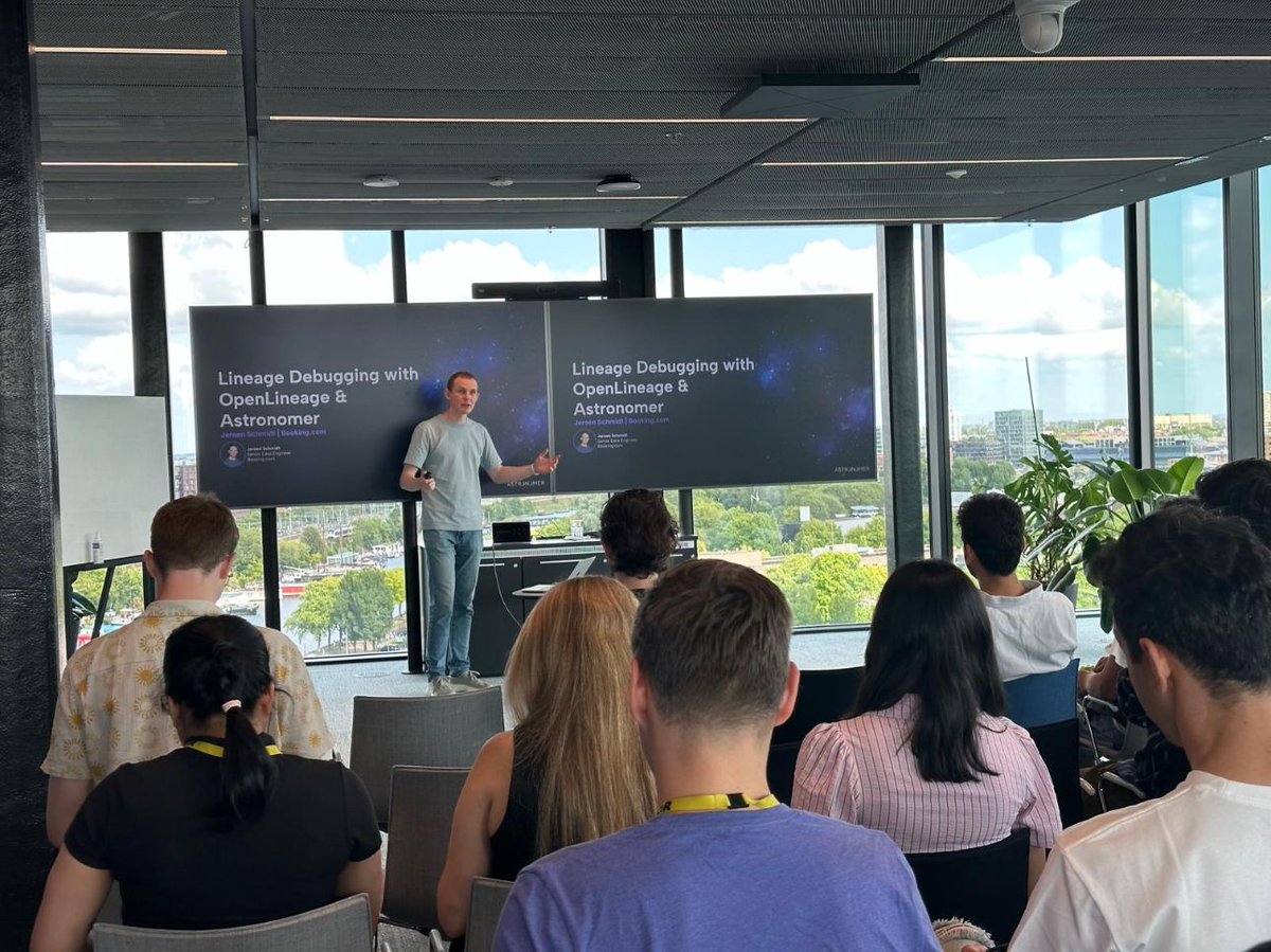 astronomerio's tweet image. 🤩 Great turnout today at the Amsterdam Apache Airflow Meetup, and thank you to the @bookingcom team for hosting the community!
Interested in joining us at a future Astronomer and #Airflow event near you? Check our events calendar here: bit.ly/3O7KKz1