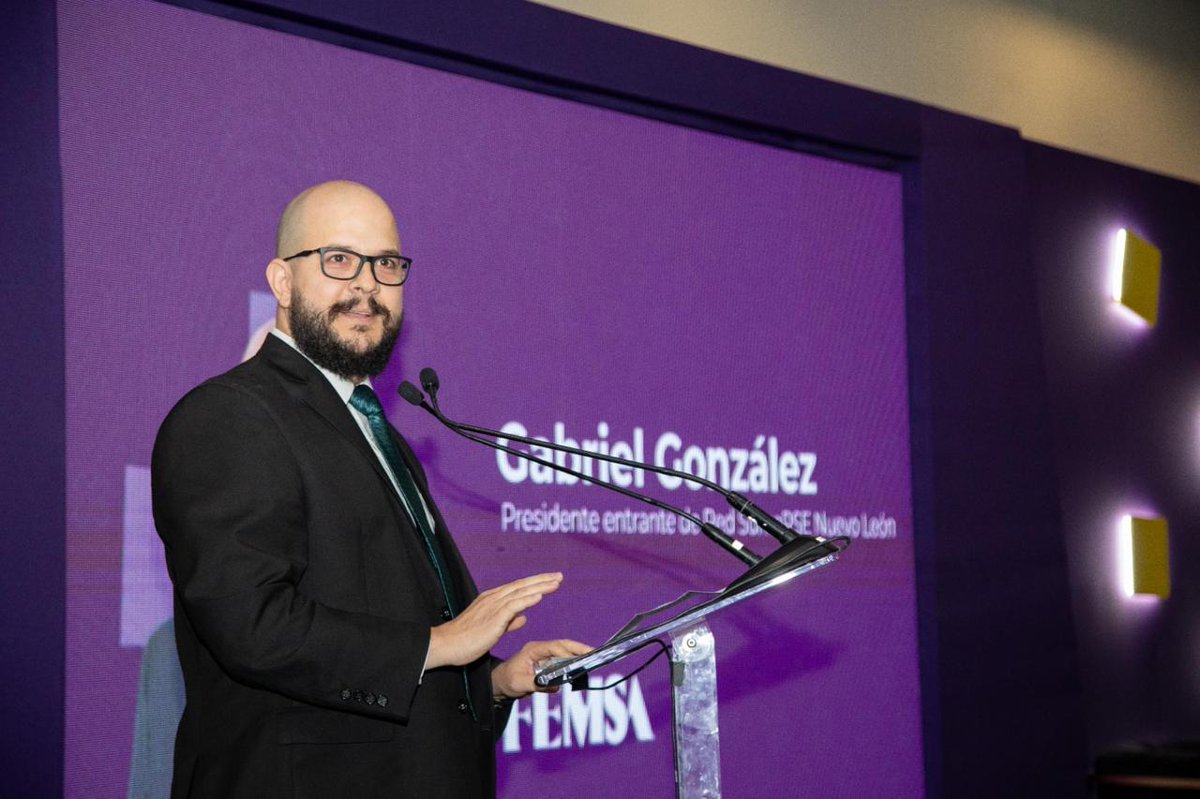 En la presentación de su Informe Anual, conocimos el trabajo realizado por la Red SumaRSE durante 2023 y sus objetivos para este año.
Además, felicito a Gabriel González de FEMSA, quien tomó protesta como Presidente entrante y liderará esta importante asociación de 2025 a 2027.