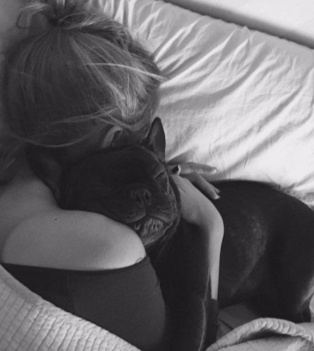 Cocco sarà sempre nel tuo cuore, e i ricordi preziosi che hai con lui resteranno per sempre. Un abbraccio forte Ori 🫂❤️‍🩹 #orianamarzoli