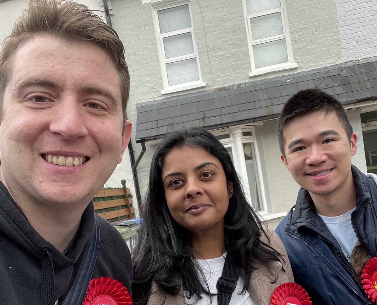 Friends of KRLibrary tweet media