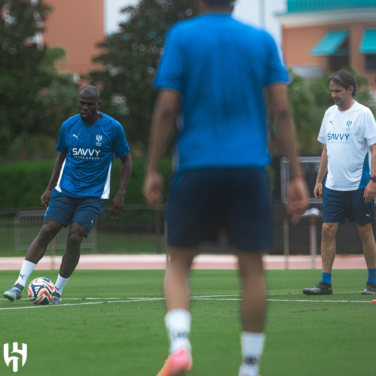 Alhilal_EN's tweet photo. Thursday training session 📸 https://t.co/lyORKQjTgP