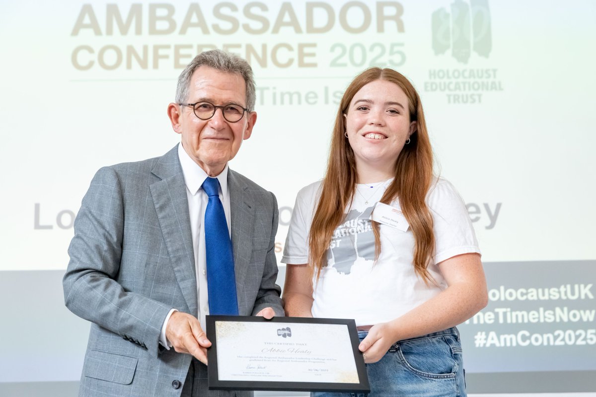 LordJohnBrowne's tweet image. My mother was a Holocaust survivor. She taught me that when times are hard, the majority often turns on the minority. That truth shaped her life - and mine.
So I was honoured to attend @HolocaustUK's Ambassador Conference as a HET board member and head of the Ambassador…