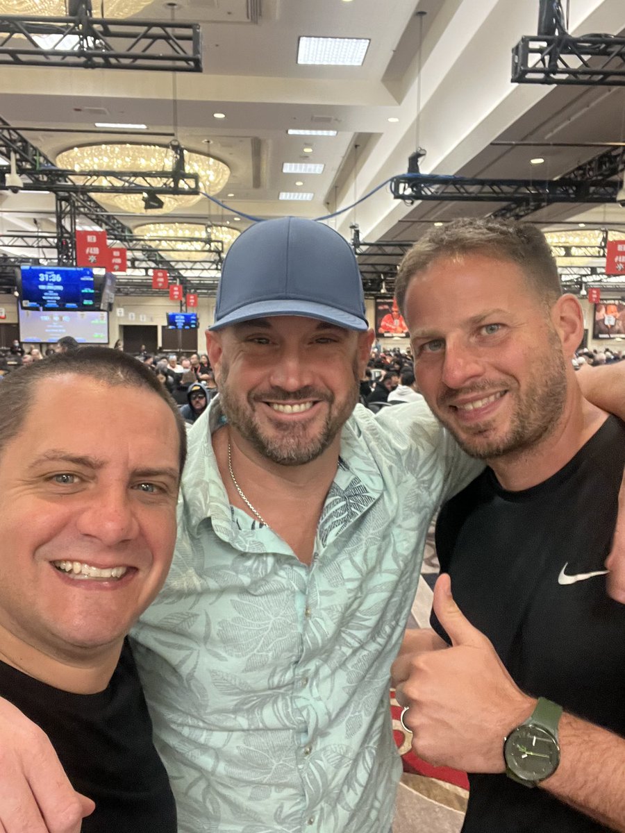 _lovedbyfew's tweet photo. Hopefully it’s a memorable week. Always fun regardless #fuckdane @DaveStefanski @KCalenzo https://t.co/14JoMEhOb9