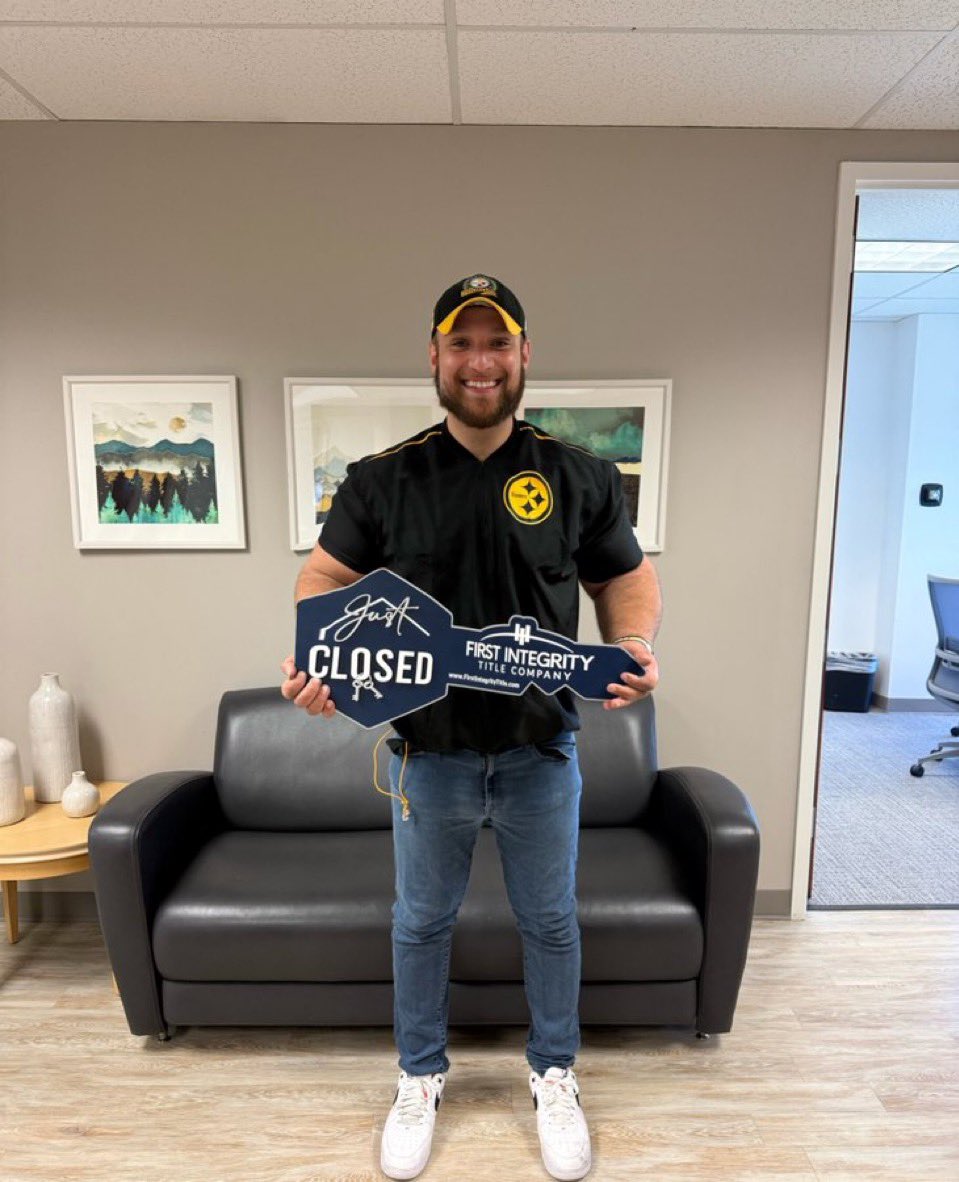 FINE here's the face reveal