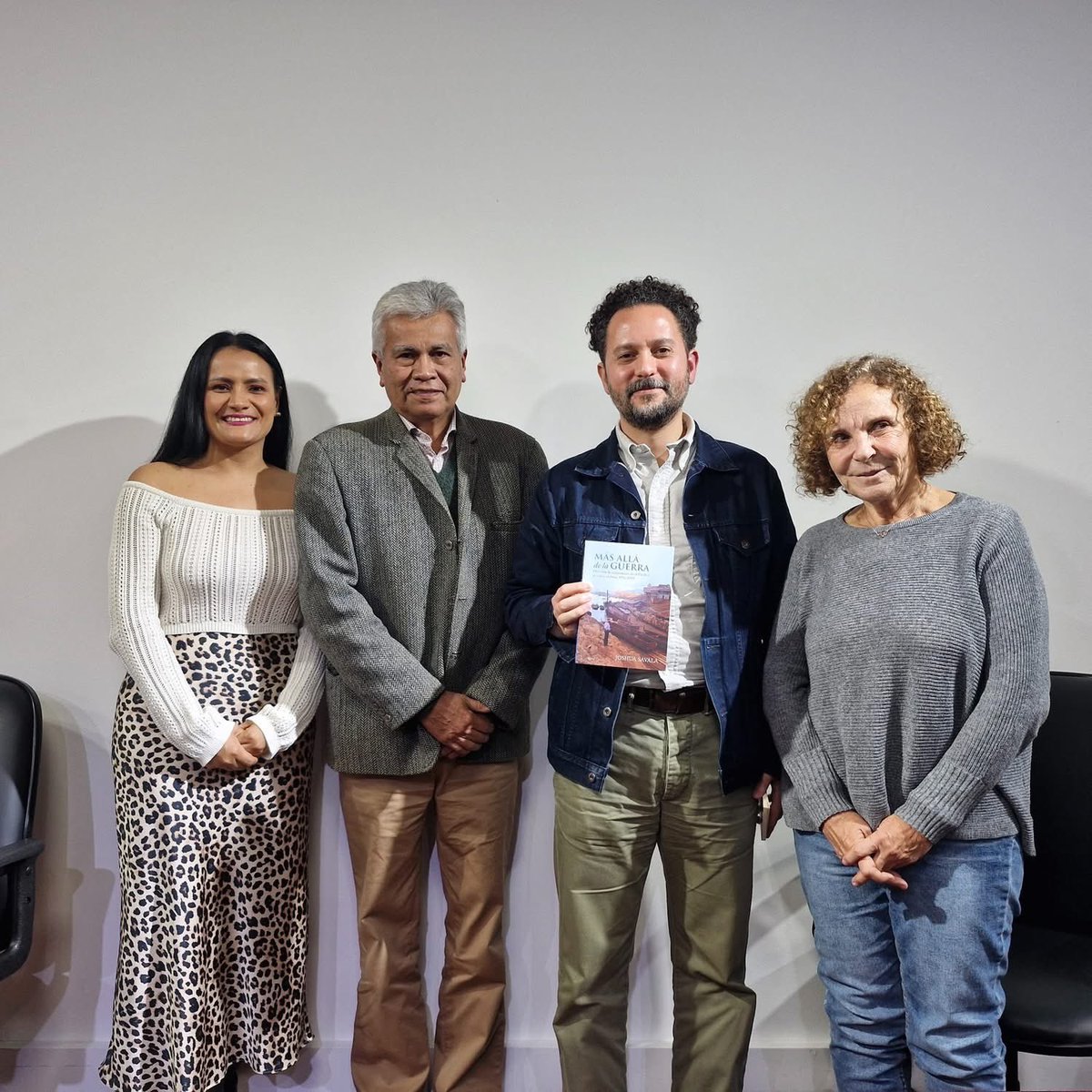 JoshSavala's tweet image. It’s been wonderful to present my book these past few weeks, meeting new people, and seeing old friends. Five presentations in five cities (Santiago, Tacna, Arica, Lima, and Cusco), plus two class visits. Thanks to all who invited me and those who came out.