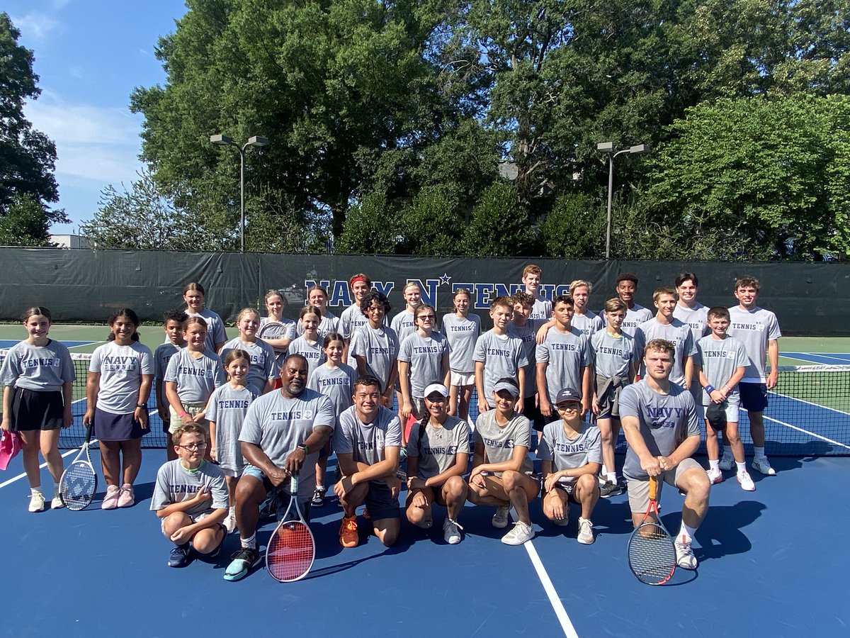 NavyWTennis's tweet image. Another session and year of camps in the books! Thank you to everyone who attended the Navy Blue and Gold Tennis Camps 💙💛 Go Navy!