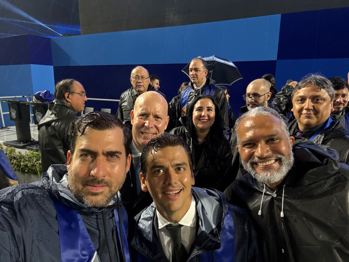 Muchísimas gracias a Jose Fernández Garza (IIS'04) por acompañarnos como orador huésped en la graduación del campus Monterrey, generación 2025.

Gracias por recordarnos que el entusiasmo convierte lo ordinario en extraordinario, transforma lo que sabemos en lo que somos capaces