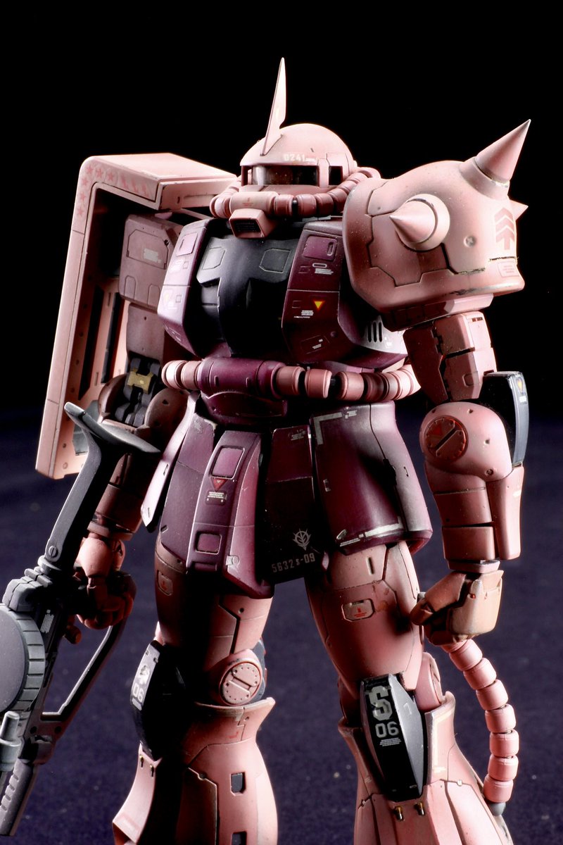 n_a_o_k_i_'s tweet image. #TLにザクが足りない
1、2枚目:MG ver.2,0
3枚目:HG オリジン版
4枚目:RG
