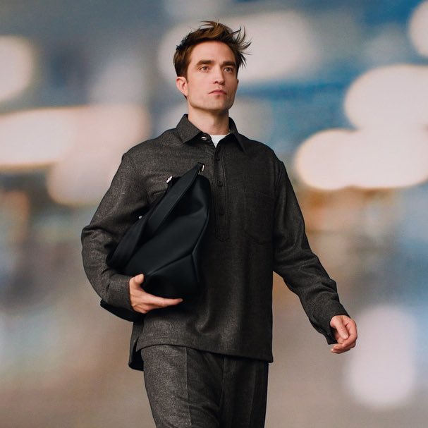 crazy and sexy robert pattinson.