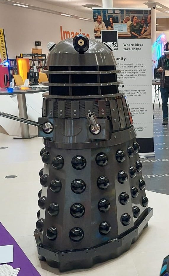 Dadros3's tweet image. Saturday this week and FREE.
Come to @LpoolMakeFest at @Lpoolcentlib
An incredible mix of makers and creators.
#Davros is taking all three of himself and Dalek Dominic will be along to cause some trouble.