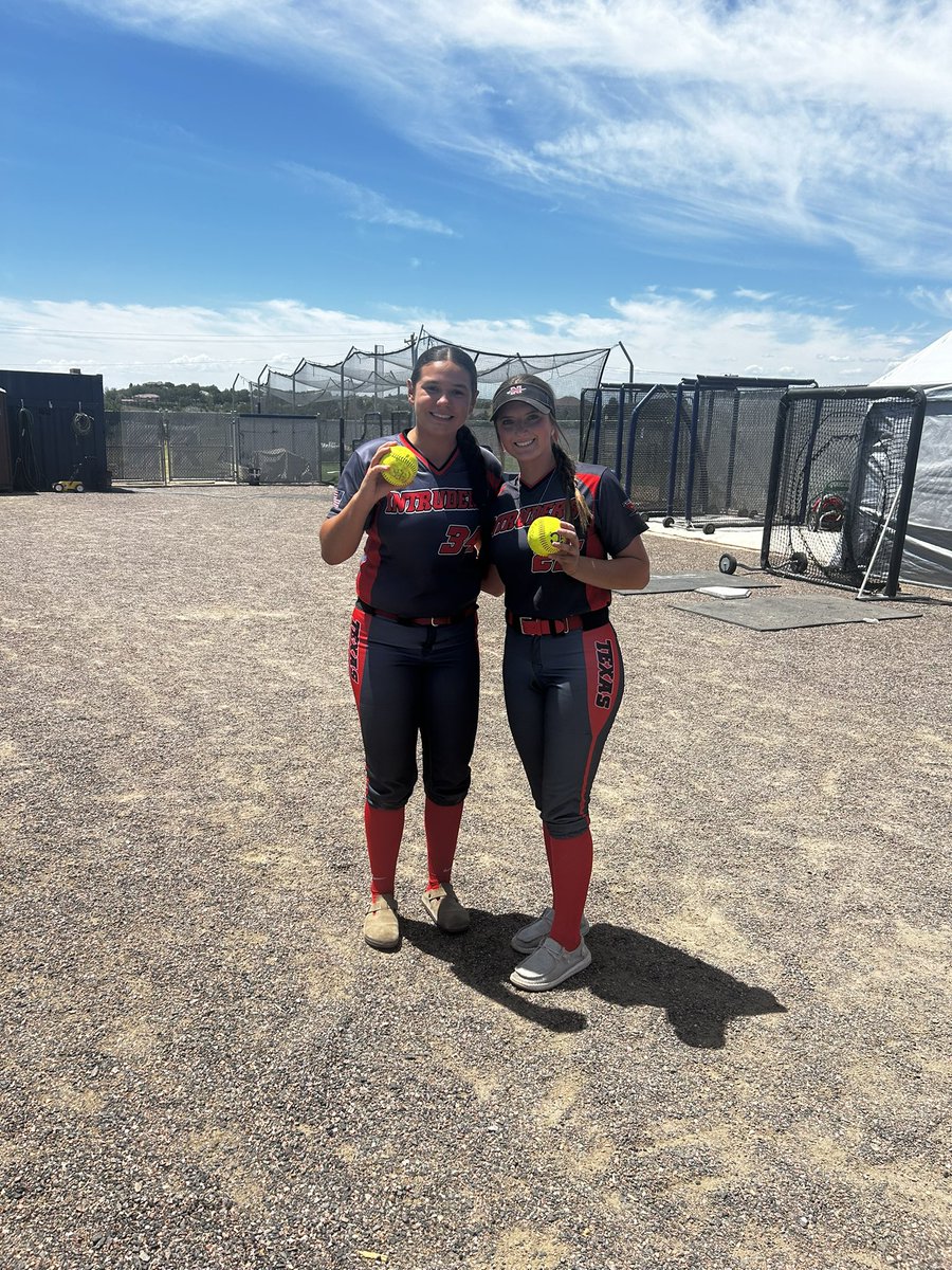 TX CF Intruders 18U Gold Program (@txintruders_gld) on Twitter photo After a tough 1st game (tied 4-4) Johnson battled back, scoring 7 runs in the LAST inning in game 2, Winning 11-10!
-<a href="/kassidy_st/">Kassidy St. Clair</a> & <a href="/LaineyMatuse09/">Alaina Matusewitch</a> w/ an RBI
-<a href="/TaylorJtx2026/">Taylor Johnson</a> & <a href="/RebekahF2026/">Rebekah Foster</a> & <a href="/AltmanHaley/">Haley Altman</a> w/ 2 RBIs each!
-<a href="/LeilaG2026/">Leila Guerra</a> & <a href="/MaceyFrank25/">Macey Frank</a> each w/ a 💣 and 3 RBIs! After a tough 1st game (tied 4-4) Johnson battled back, scoring 7 runs in the LAST inning in game 2, Winning 11-10!
-<a href="/kassidy_st/">Kassidy St. Clair</a> & <a href="/LaineyMatuse09/">Alaina Matusewitch</a> w/ an RBI
-<a href="/TaylorJtx2026/">Taylor Johnson</a> & <a href="/RebekahF2026/">Rebekah Foster</a> & <a href="/AltmanHaley/">Haley Altman</a> w/ 2 RBIs each!
-<a href="/LeilaG2026/">Leila Guerra</a> & <a href="/MaceyFrank25/">Macey Frank</a> each w/ a 💣 and 3 RBIs!