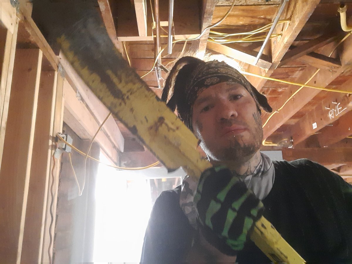 KantGetRight206's tweet photo. "Who is going to do the labor jobs?" The Democrats ask. 
   WE are. Americans.  We got you covered, Mr. President. #MakeAmericaWorkAgain https://t.co/tKZwzXWTCV