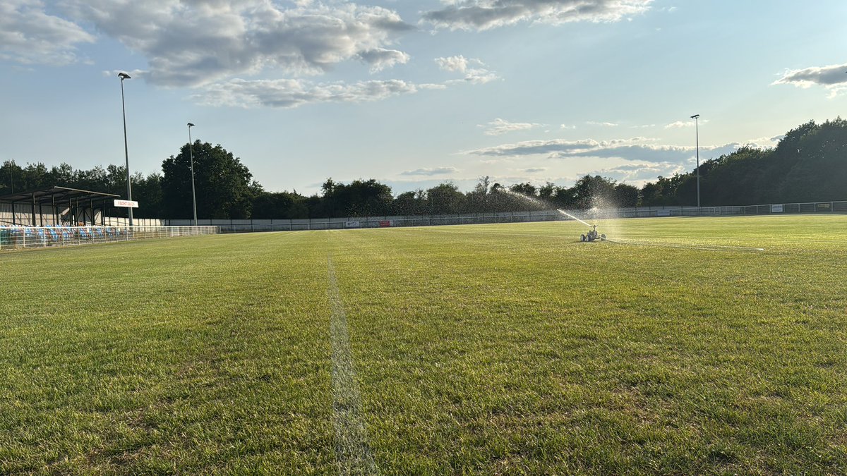 BLFC1907's tweet photo. ♨️ ALL STEAM AHEAD ♨️

The pitch is marked, sprinklers on, ready for the big day!! ⚽️

Will we see YOU on Saturday for the first PHYLLIS TUCKWELL TROPHY match vs @FarnhamTownFC ??

#Baggies @ComCoFL https://t.co/dxZ1dblvqd