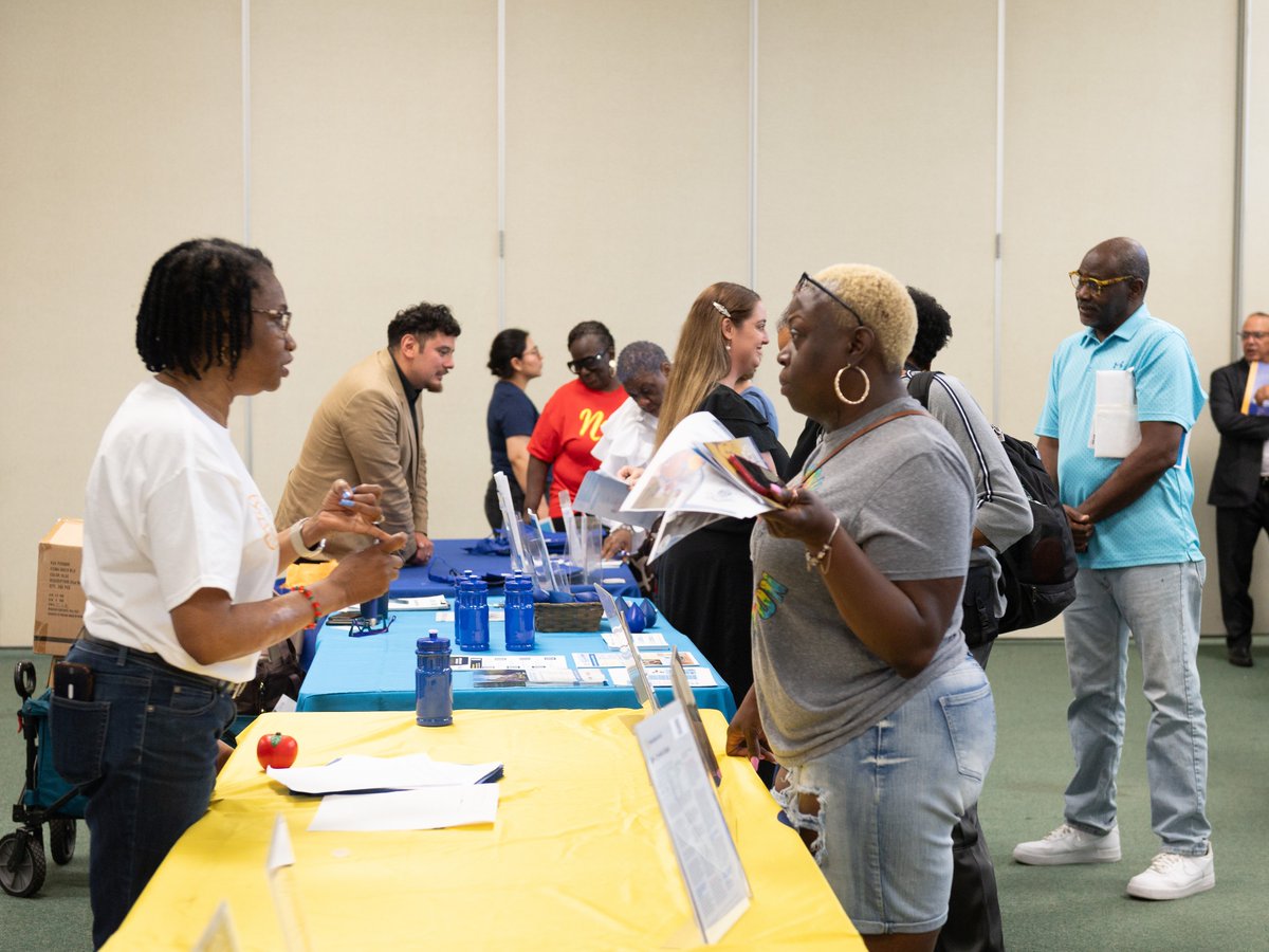 MOPDChicago's tweet image. Thanks to everyone who attended our Welcome Home Housing & Resource Fair for accessible and affordable housing! Proud to host with @ChicagoDOH and @AssessorCook.