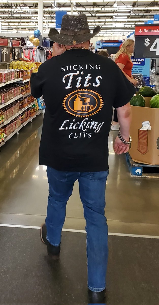 AndySturgeon7's tweet photo. Not your typical Tito's Vodka shirt https://t.co/I6VC50ZOoF
