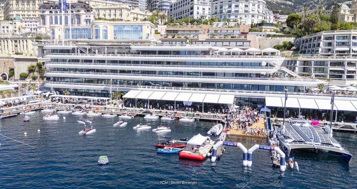 yachtclubmonaco's tweet photo. #MEBC2025 🌊 Le Monaco Energy Boat Challenge vue du ciel ⛵
#yachtclubmonaco #monaco #energyboatchallenge https://t.co/dYxiC2LUjS